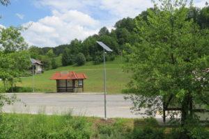 Solarni svetilki v Hajnskem